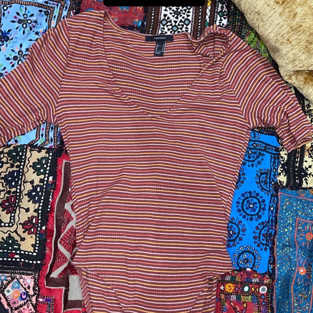 Forever 21 V Neck Body Suit Size Medium